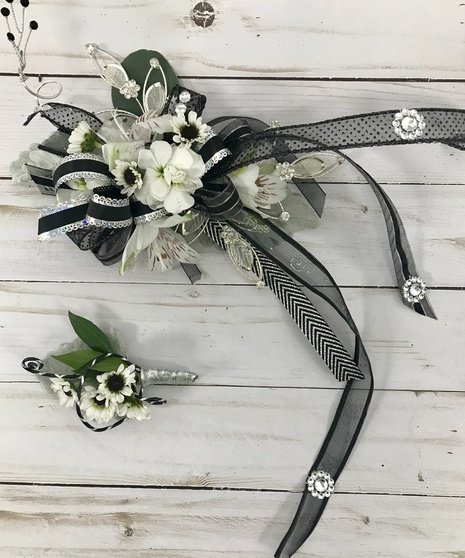 Black/White Corsage & Boutonnière